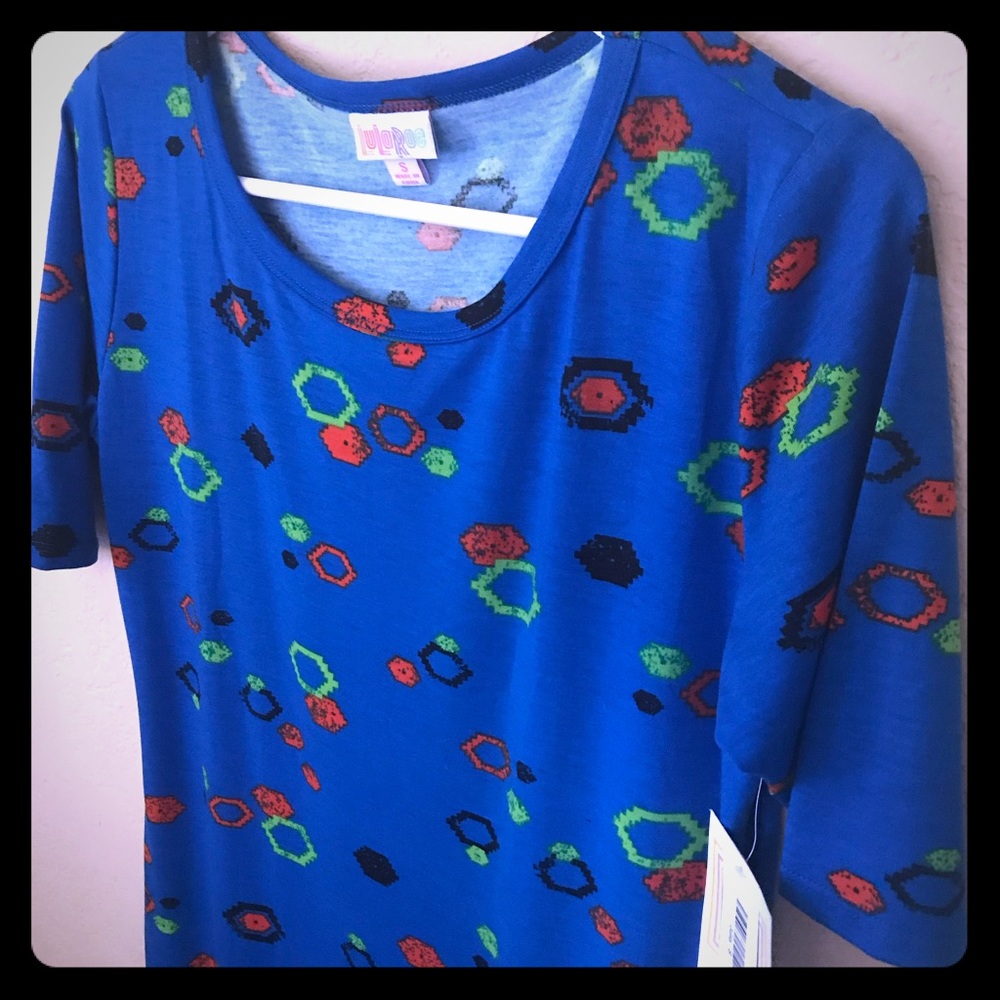 **NEW WITH TAGS** size S LuLaRoe Julia dress